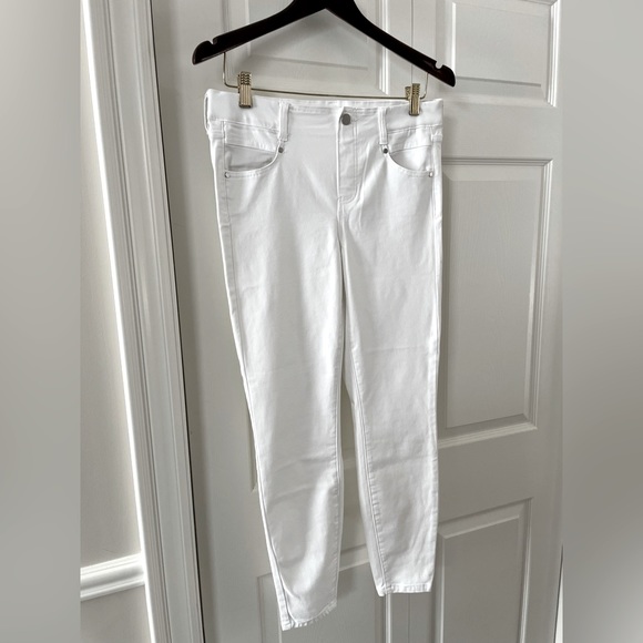 Liverpool White Denims - size 6/28 NWOT - Picture 9 of 9